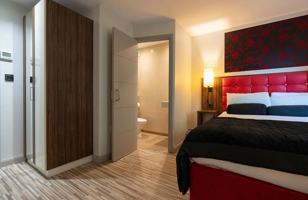 Simply Rooms & Suites-1