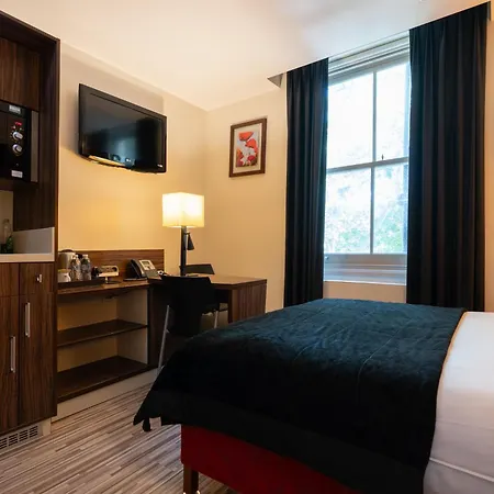Simply Rooms & Suites-3